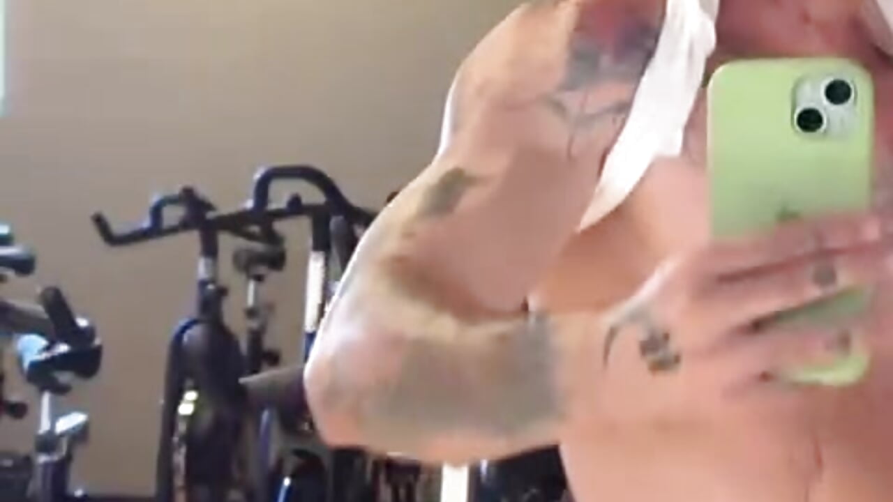 Hey 😍😍😘 - video by Darwin_Horny cam model