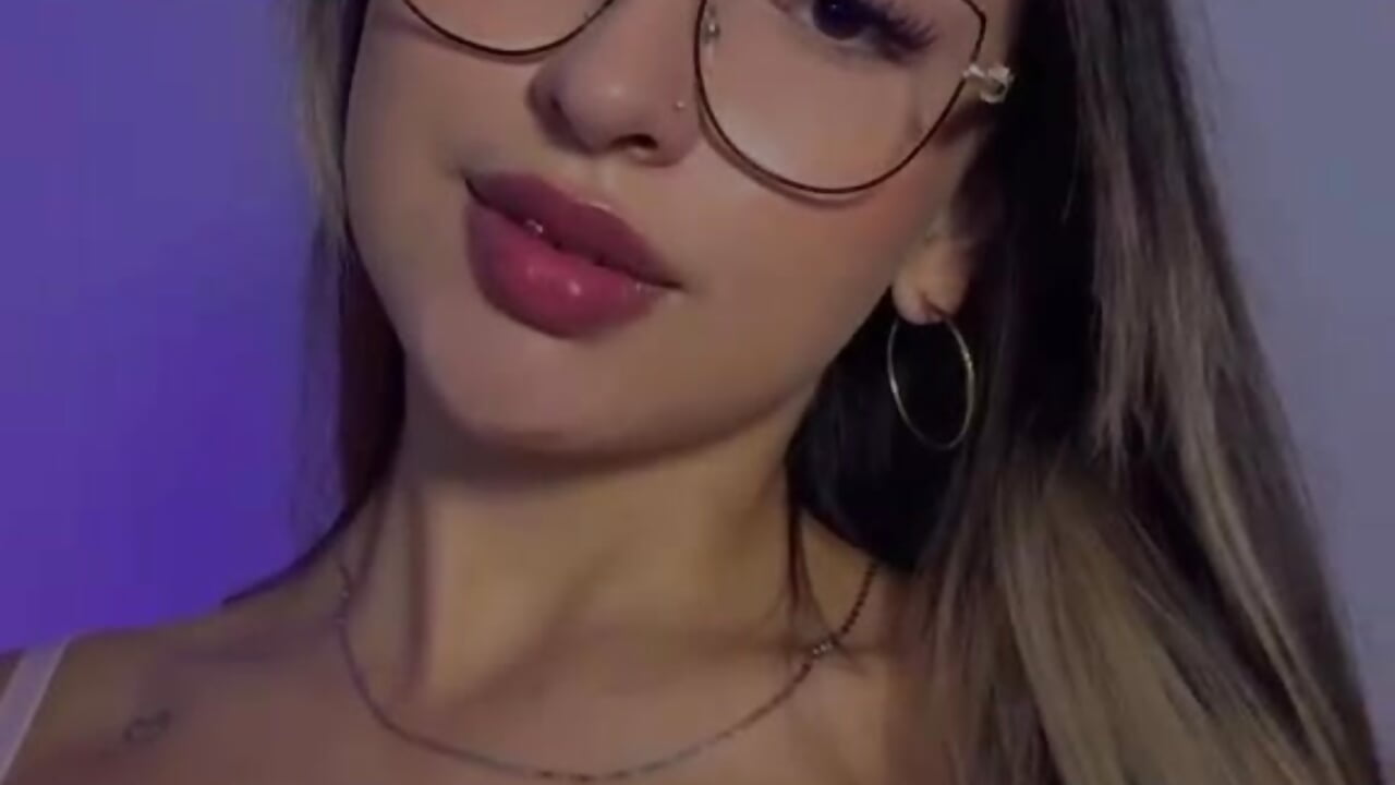  🥺🥰 - video av cloe_1tay cam model