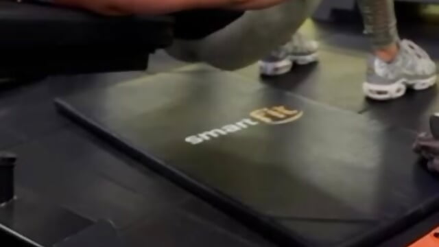 Gym 🥵 - video by _luuciana_ cam model