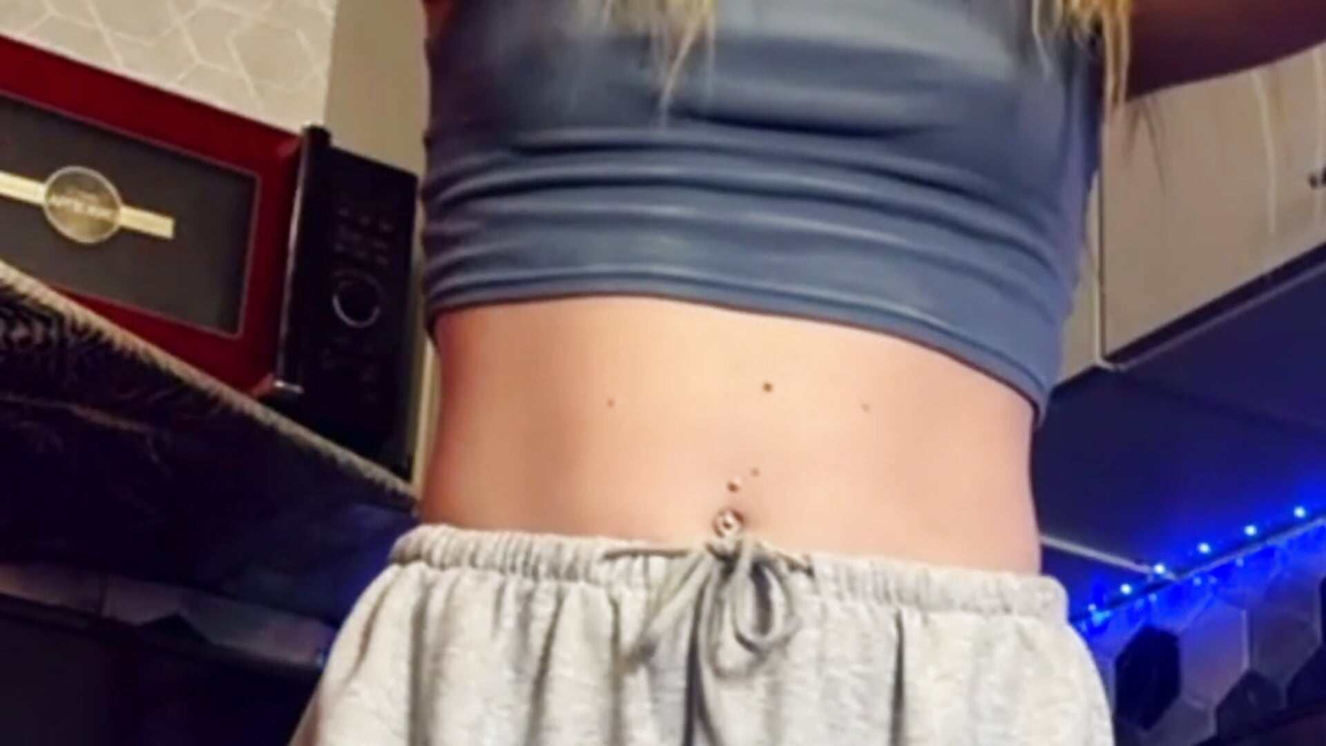 Dance for study hills - video by TeneshaCabezas cam model