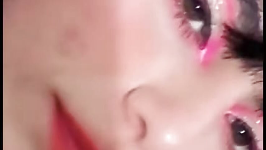 look  me - video oleh abbycandhy kamera model