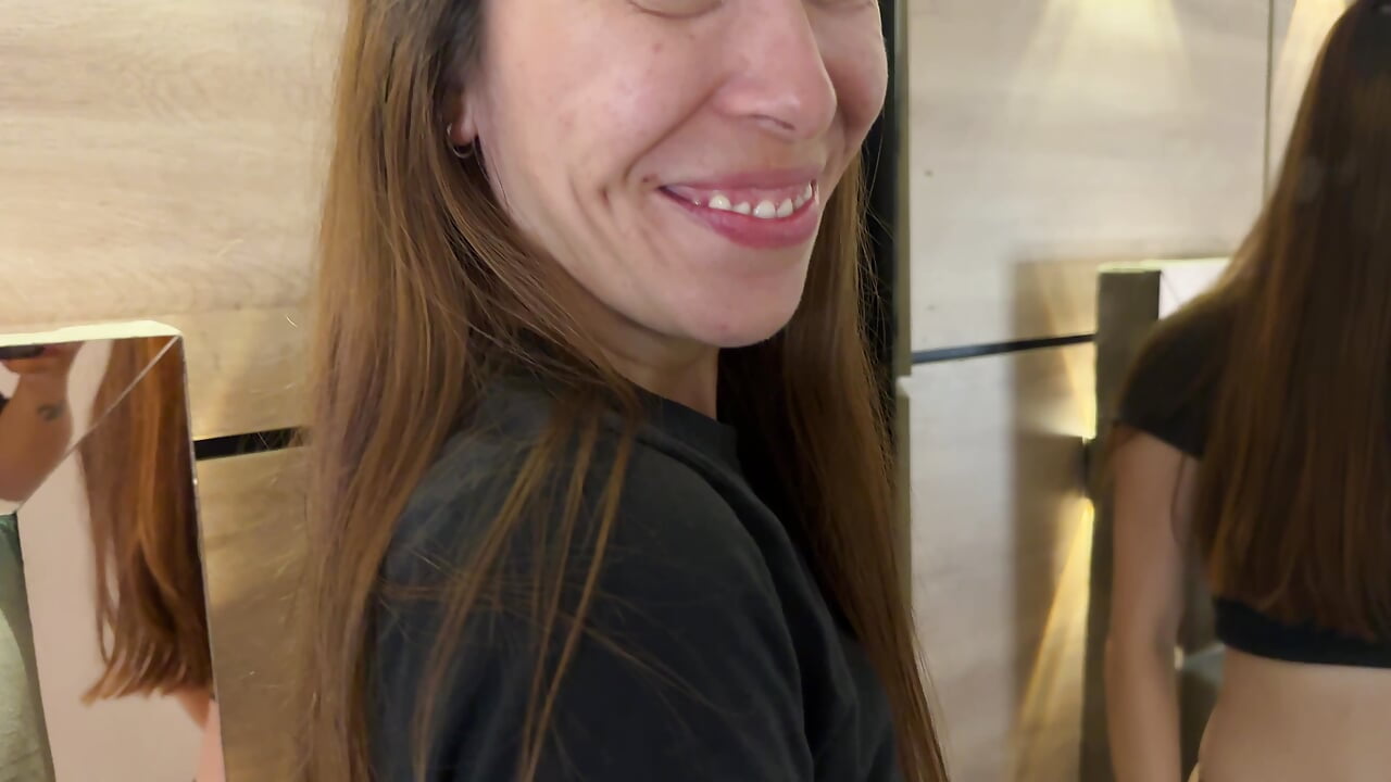 Hello, nice to meet you 🍯 - Vídeo de leyla_palmer, modelo de vídeos