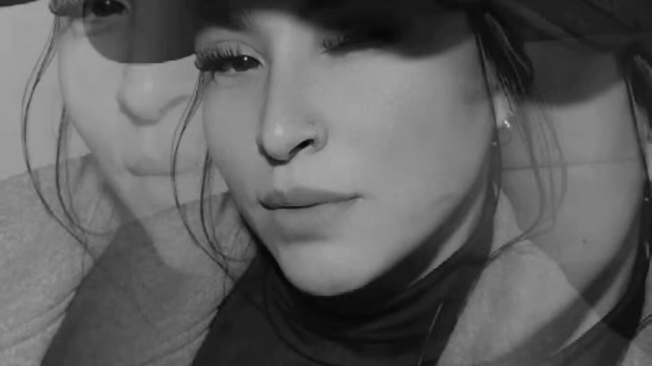 Hey 🌸 - Jung-Zc adlı kamera modelinin videosu