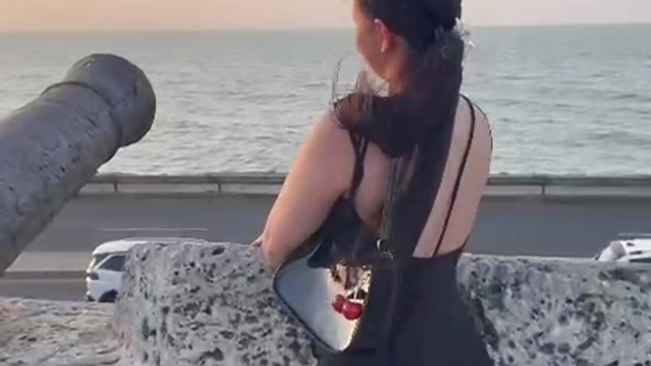 😋👋🏻 - video by Kity_taylor cam model