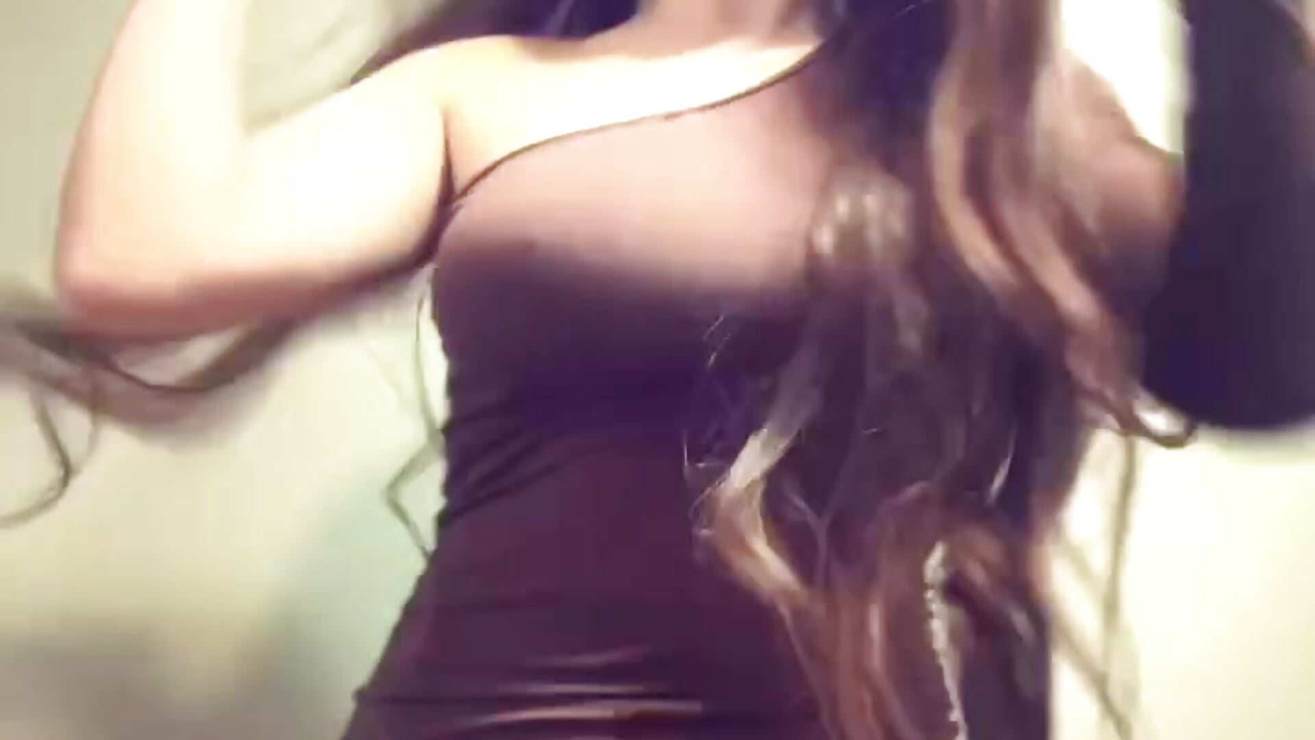 Hidden Smile - video by Bellaruine cam model