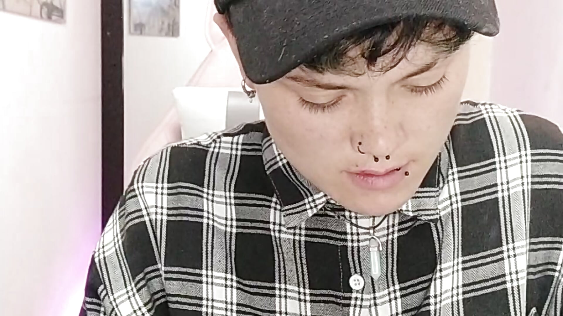 Smoke - video by Megan_bad cam model