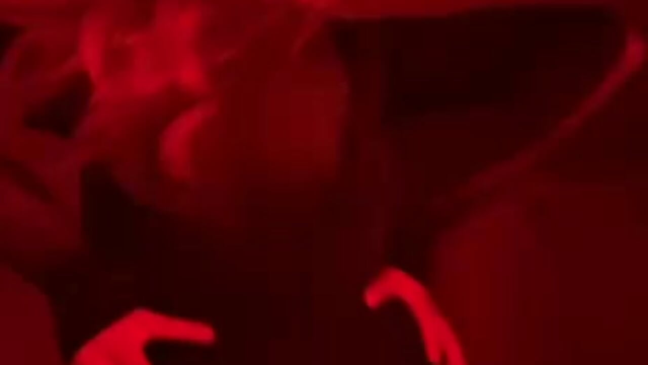 ME FUNNY - 視頻由 MissTaylorS 主播提供