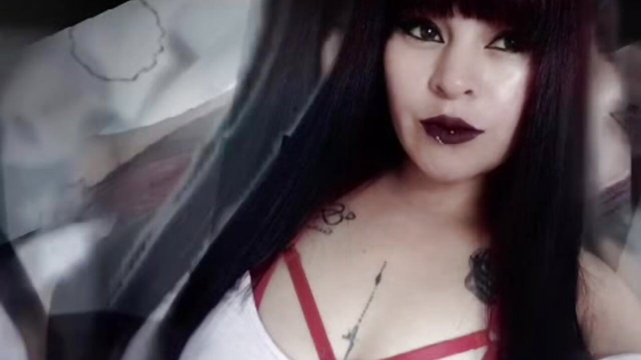 JUST COME AND MEET ME – video od webkamerové modelky V_ALERY