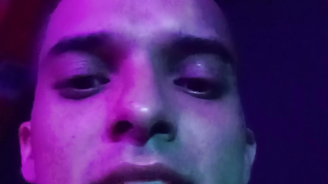 profile-intro-video-1776392290 - clip cu Chachiboo model videochat