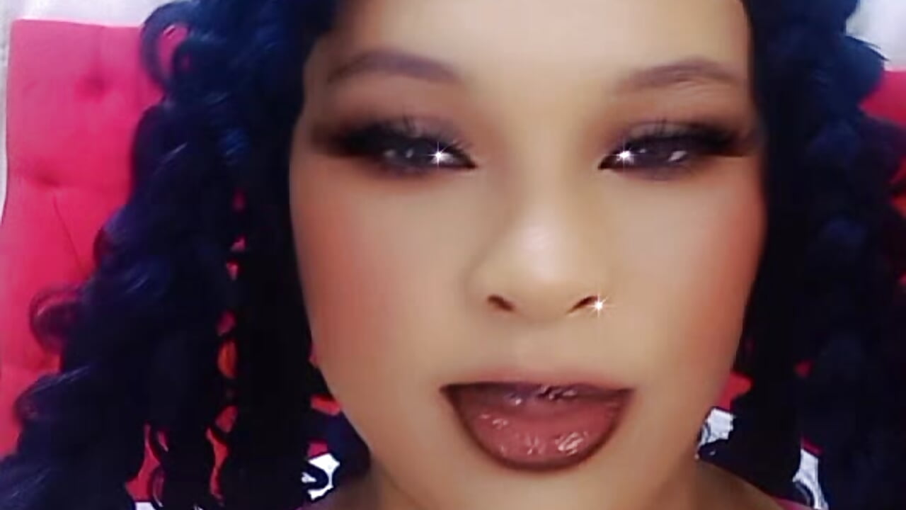 1000153576 - video by Tamaradee_ cam model