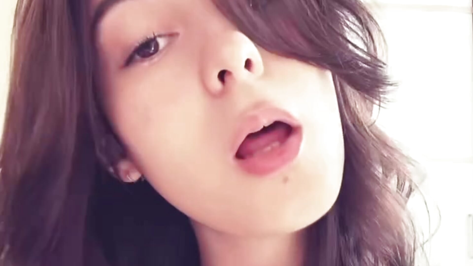 I'm going outdoors😍 - video od modelky/modela AdeleVelvet