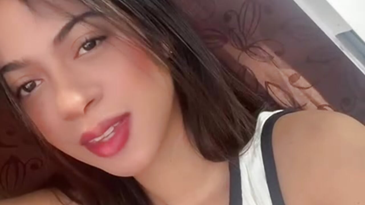 I'm back– savhannacruzs kameramodell videója