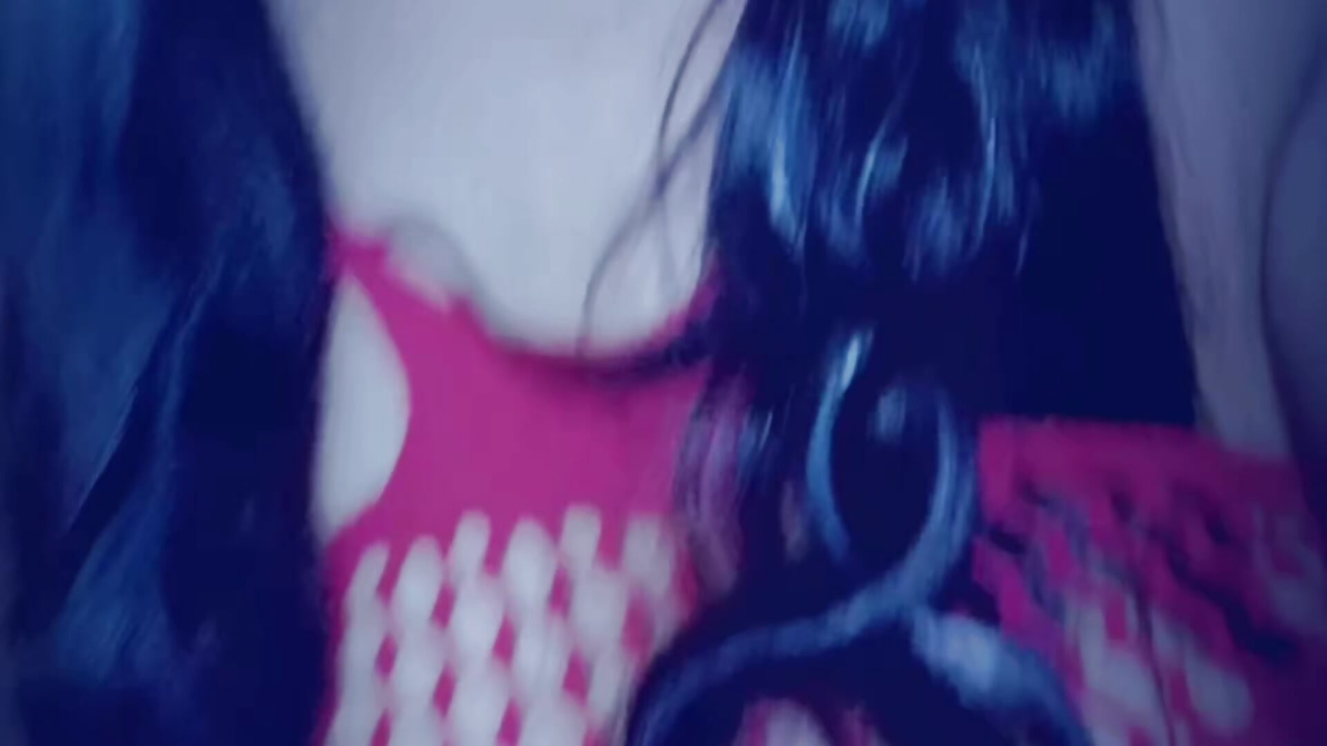 1000136375 - video van lunaxxx24 cam-model