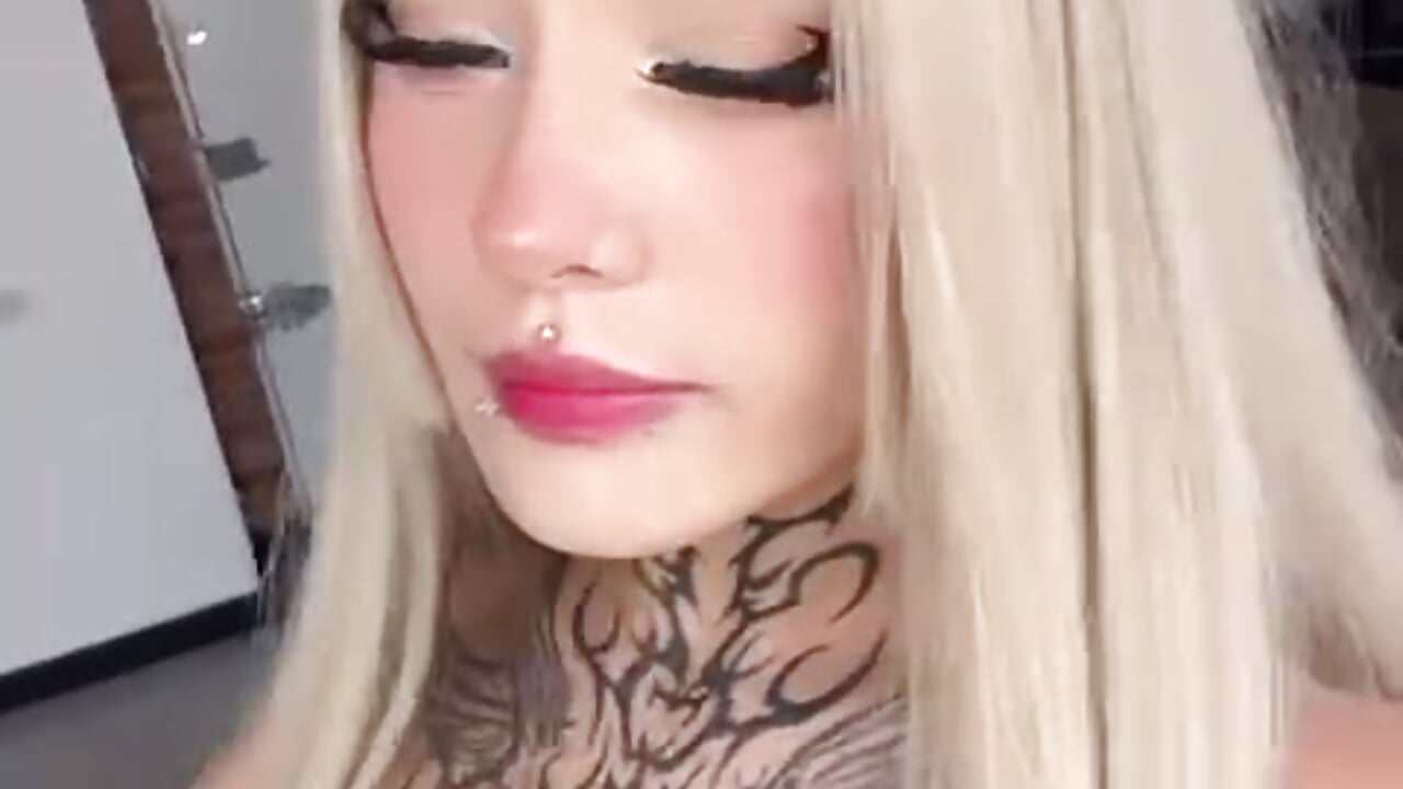 WhatsApp Video 2026-03-10 at 1,21,03 PM - 視頻由 tokiovamp 主播提供