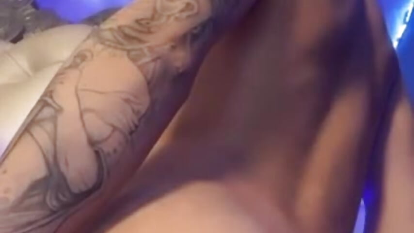 Into my sweet ass - video samanttha_brooks kameramallilta