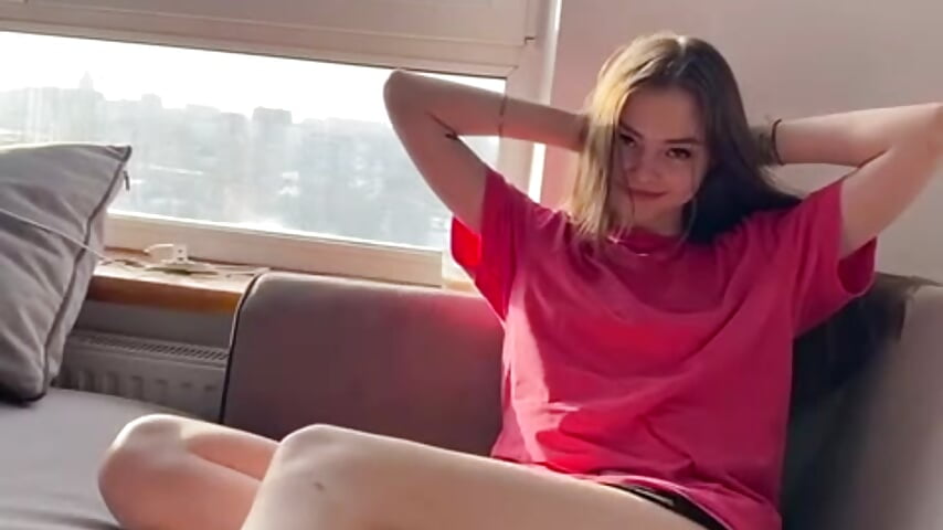 Chilling♥ – video af SandraCarril cam-model