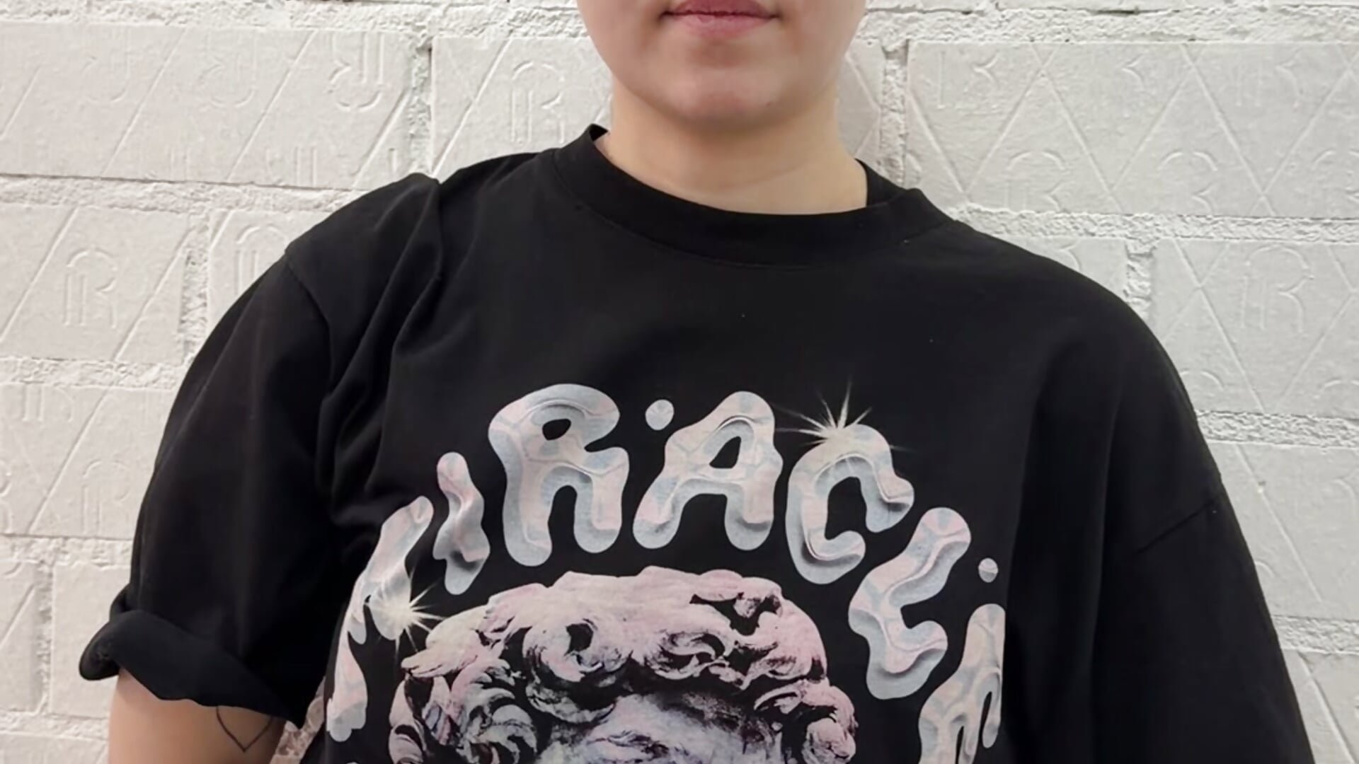 🎀 - video di MikiBallance modella di cam