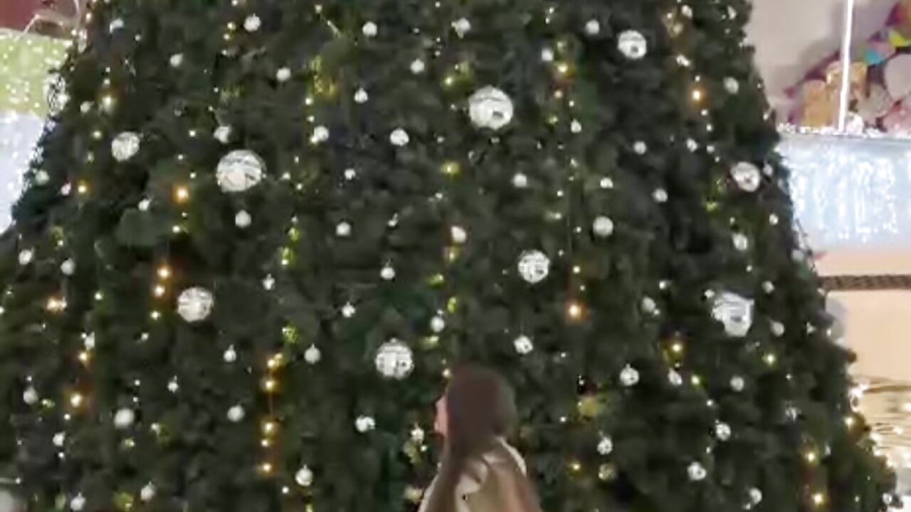 love - video KallieGoodwill kameramallilta