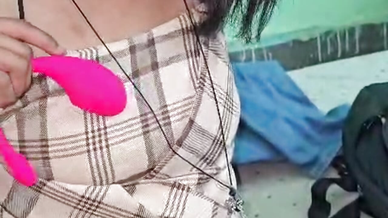 Vibrator - video di sexysona07 modella di cam