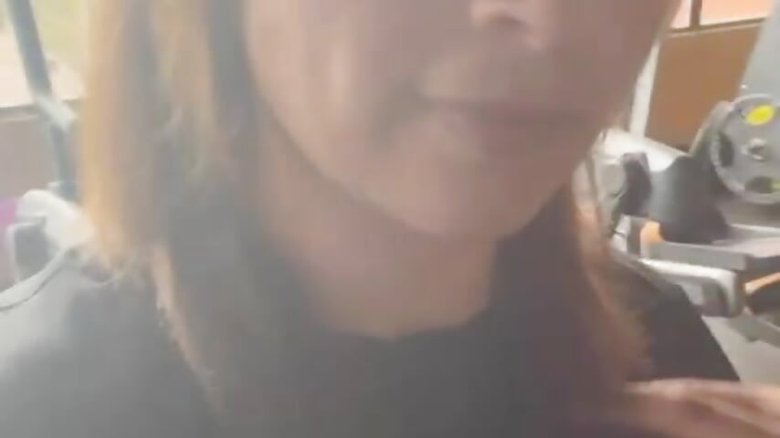 look at me💜💛 - відео від вебкаммоделі VivienneNoir