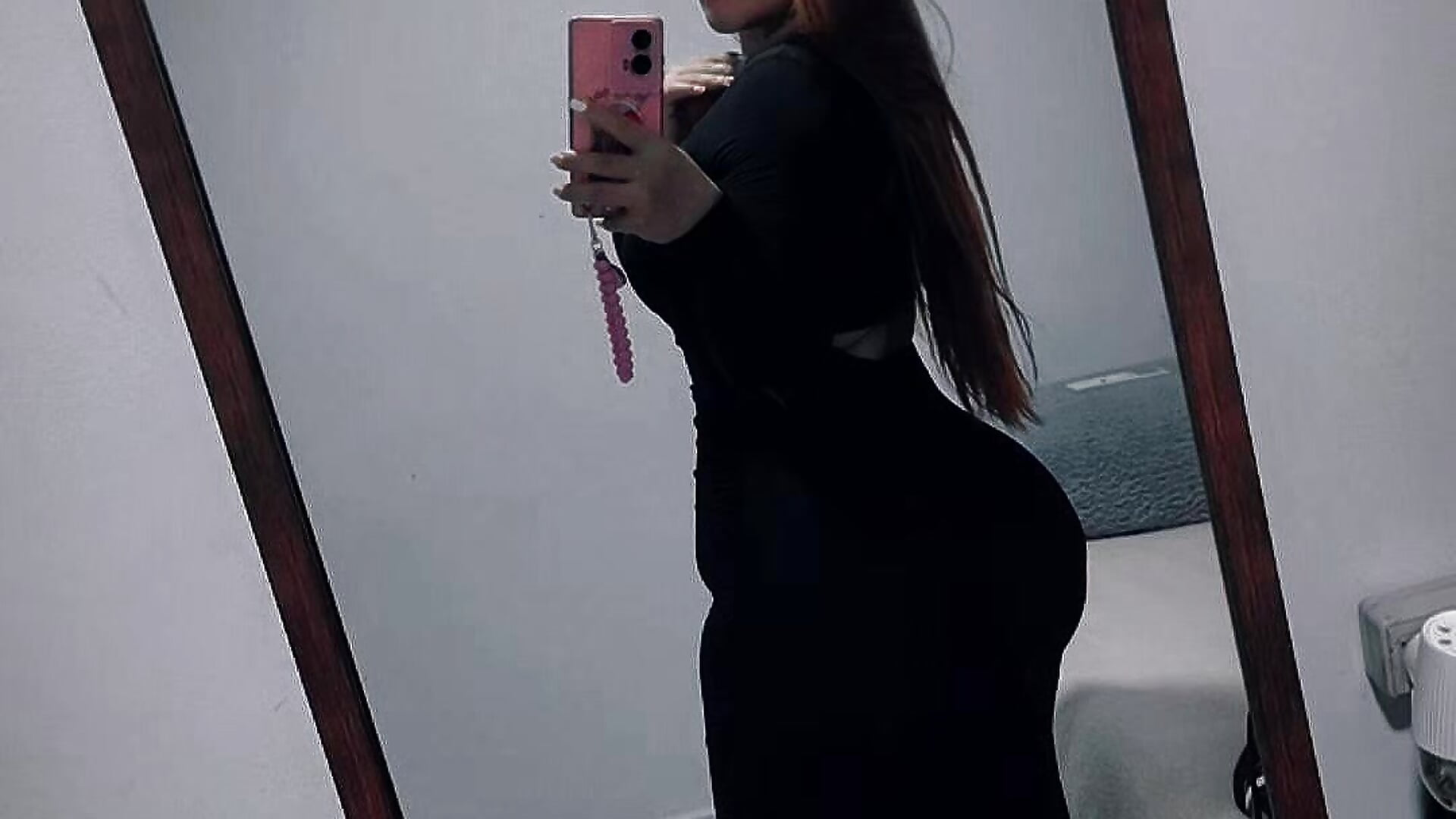 🖤 – video af Foxylisaflores cam-model