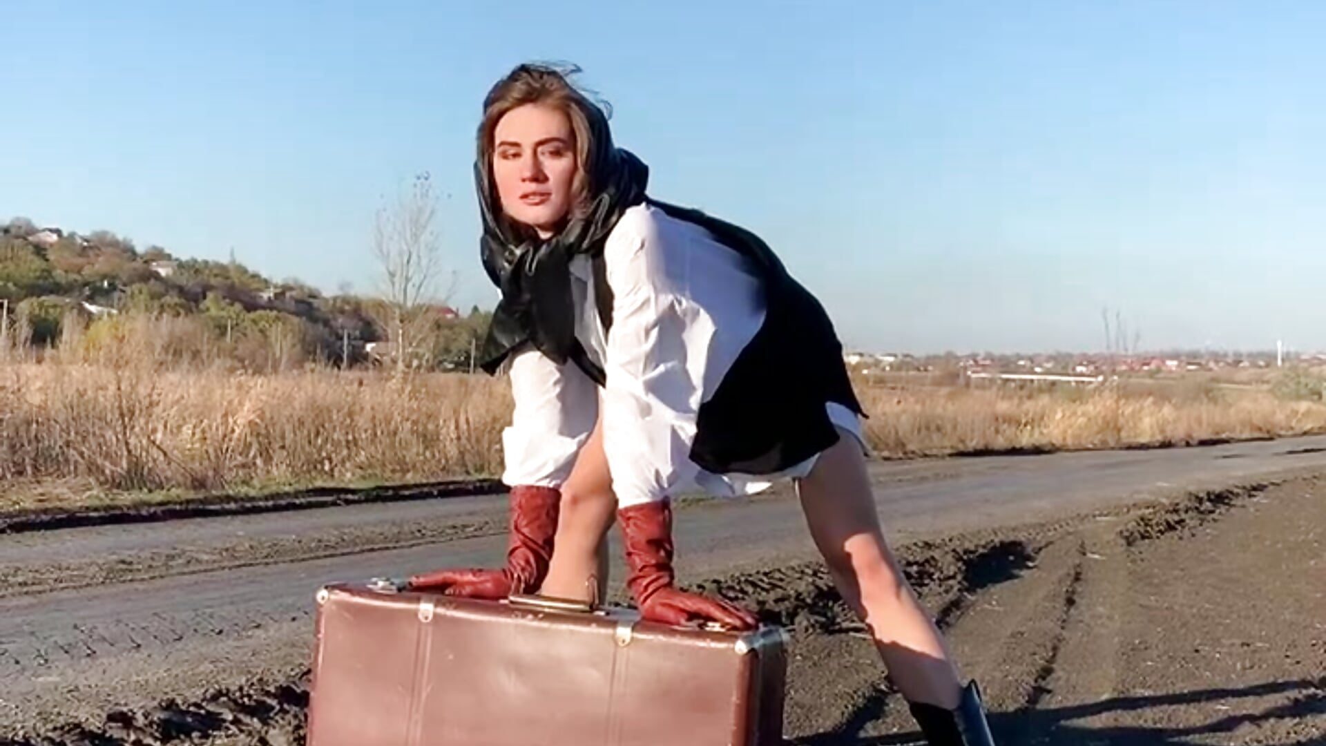 Beautiful nature and me 😎😍 - video by ElenoreHolguin cam model