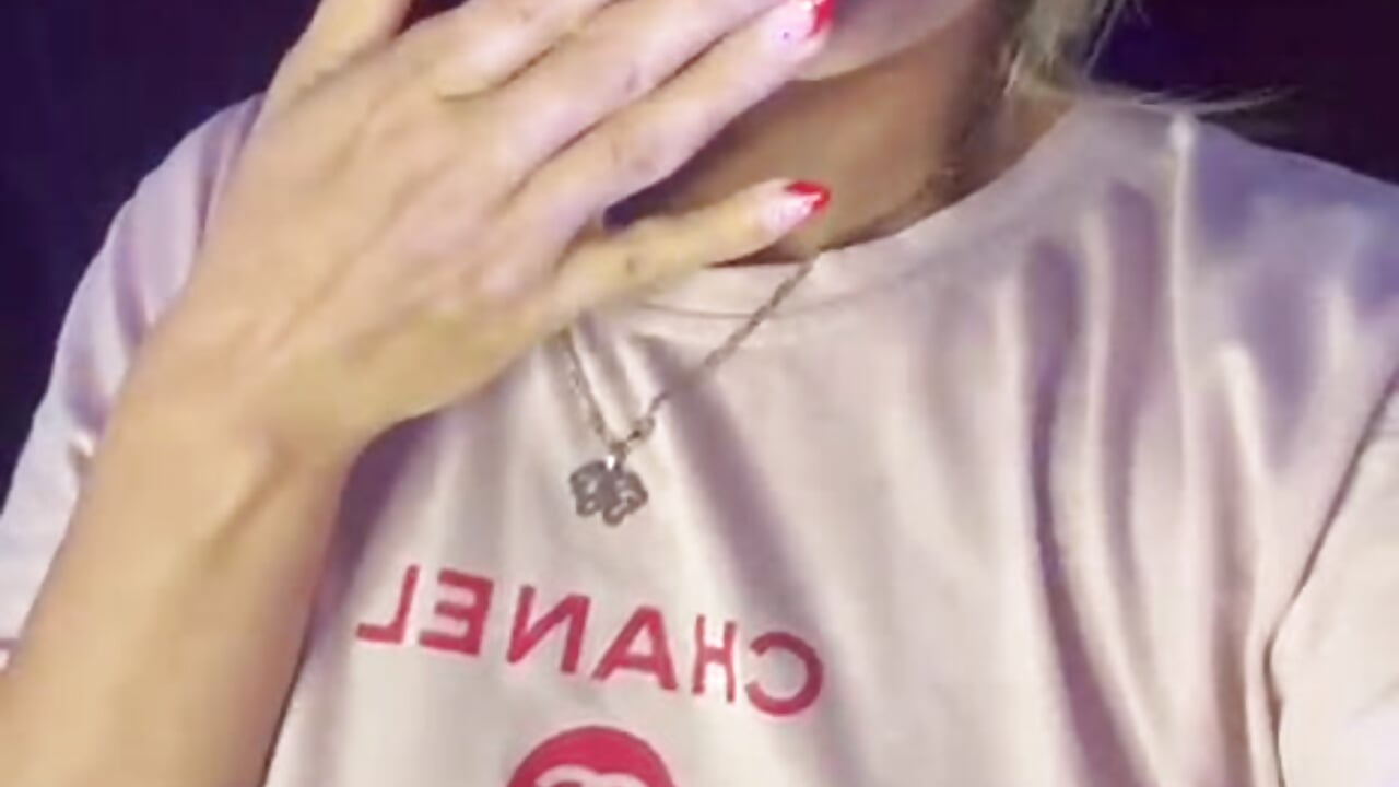 This is me 😍 - vídeo de Ashlytompson modelo de câmara