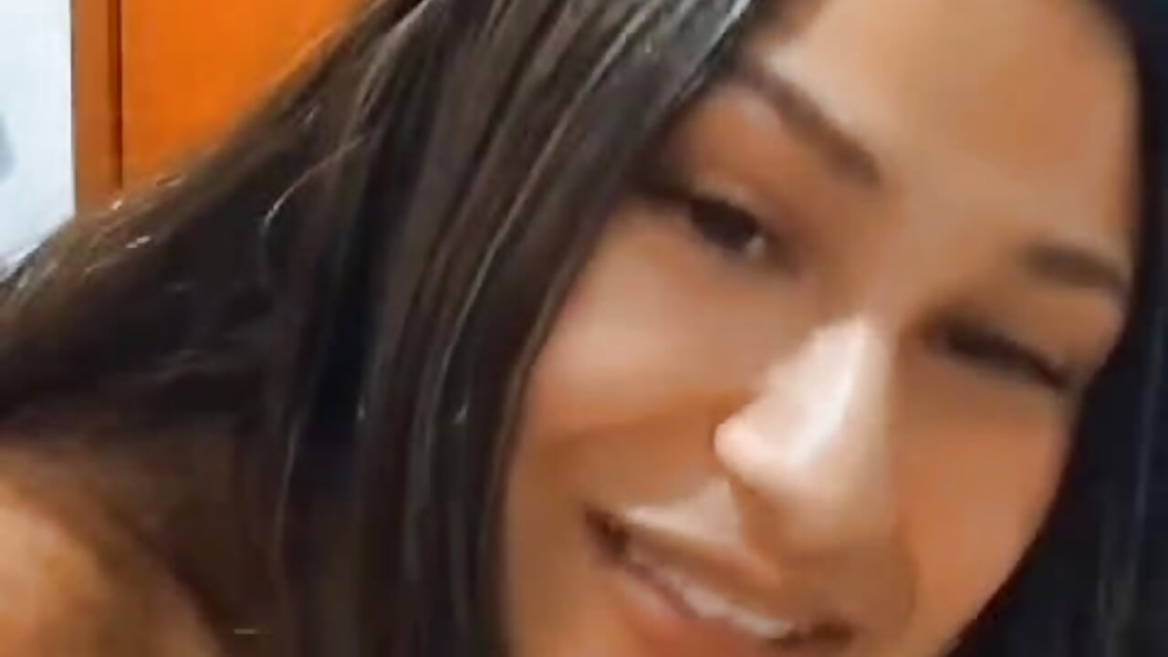 VID-20250307-WA0000 - video by Belinha2026 cam model