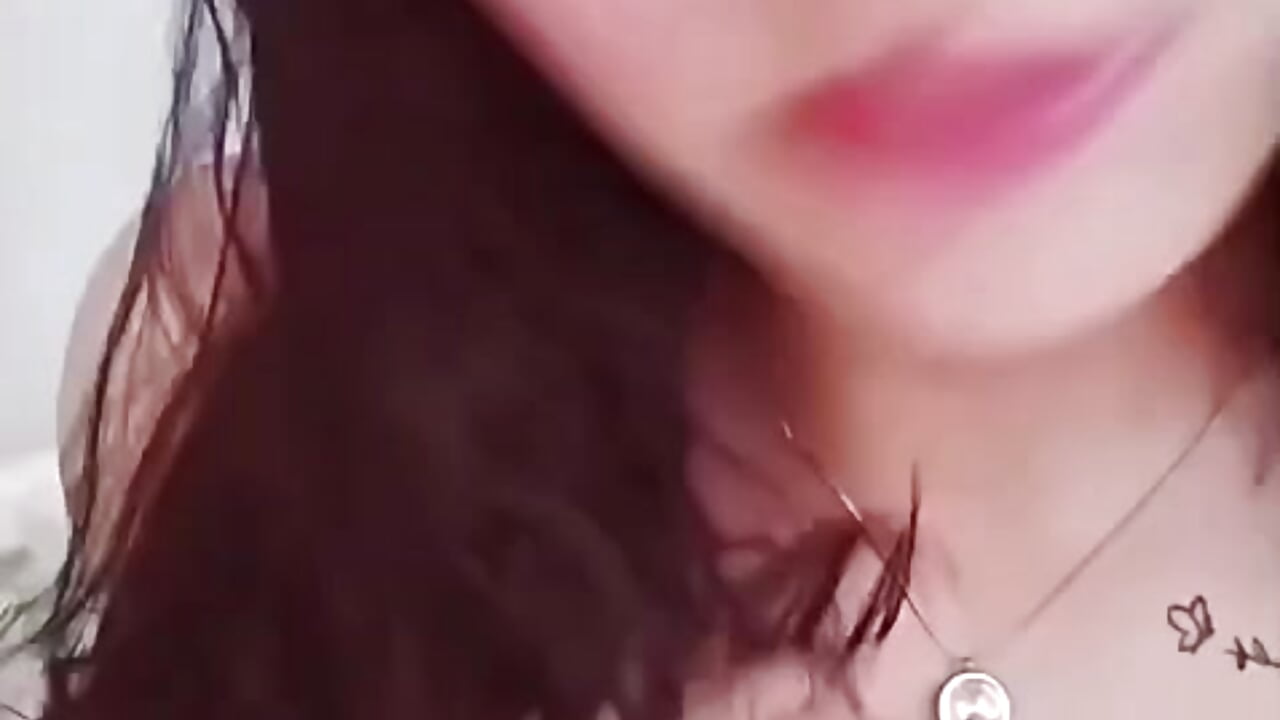 Casual — filmik Haanita, modela(-lki) na kamerkach