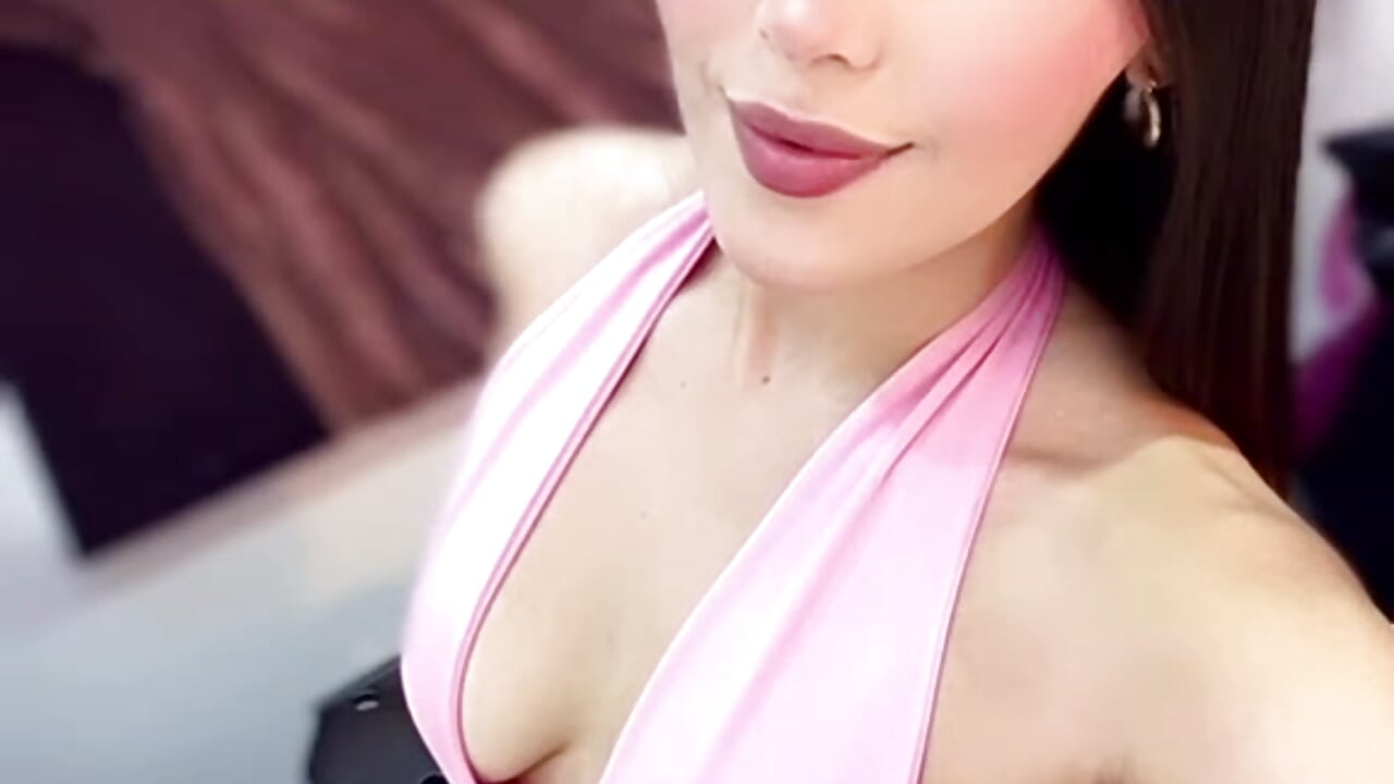 💞 - فيديو من Adalyn_Cute موديل الكام