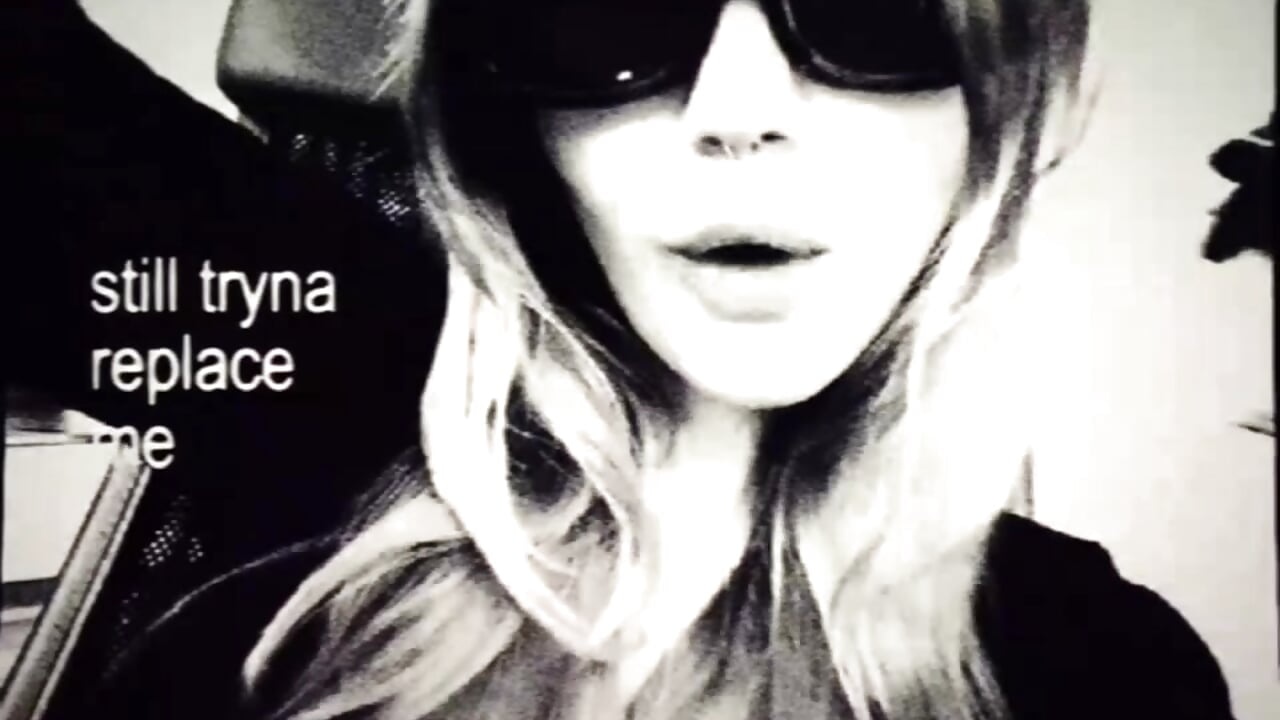 Just messing around on camera try not to fall for me - відео від вебкаммоделі CecileSpeights