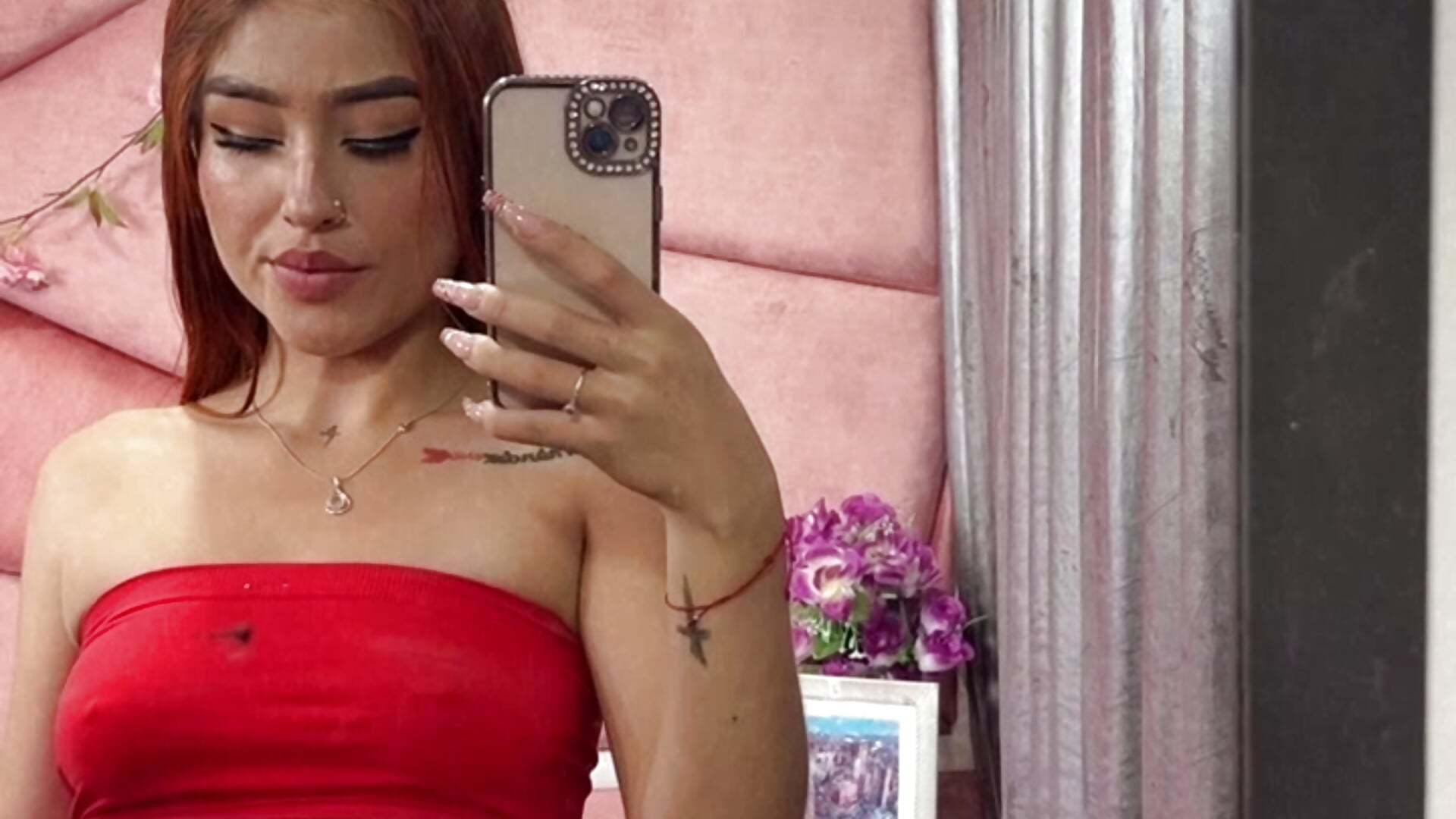 GoodGirl 🤍 - video by asshoney_Abby cam model