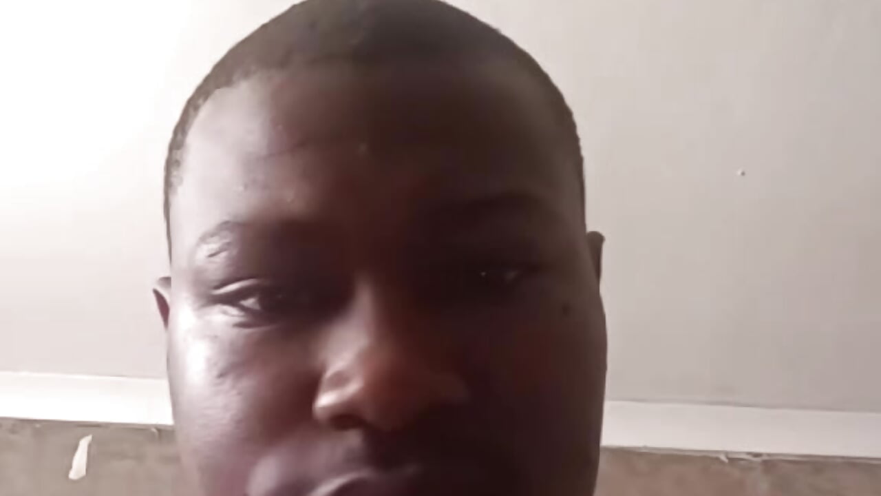 1000002118 - video by kushsmoothy cam model