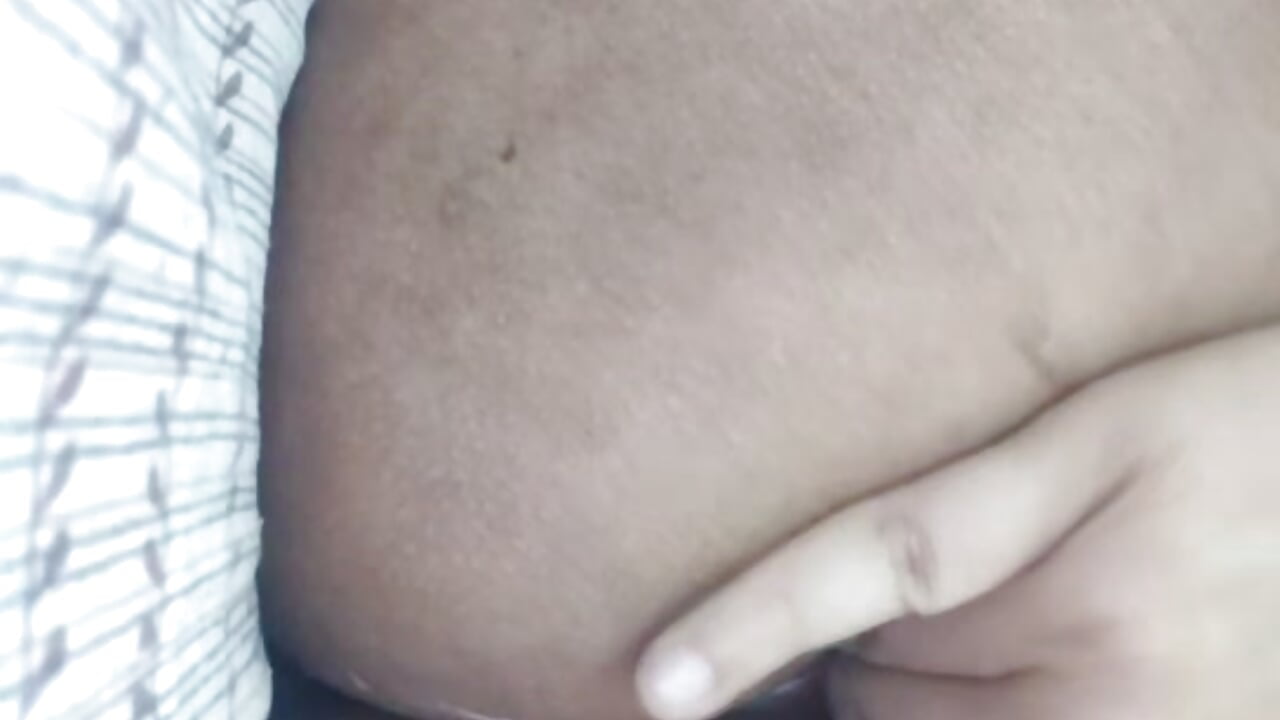 Anal fingering - video của người mẫu cam your_heavenlyy_girl