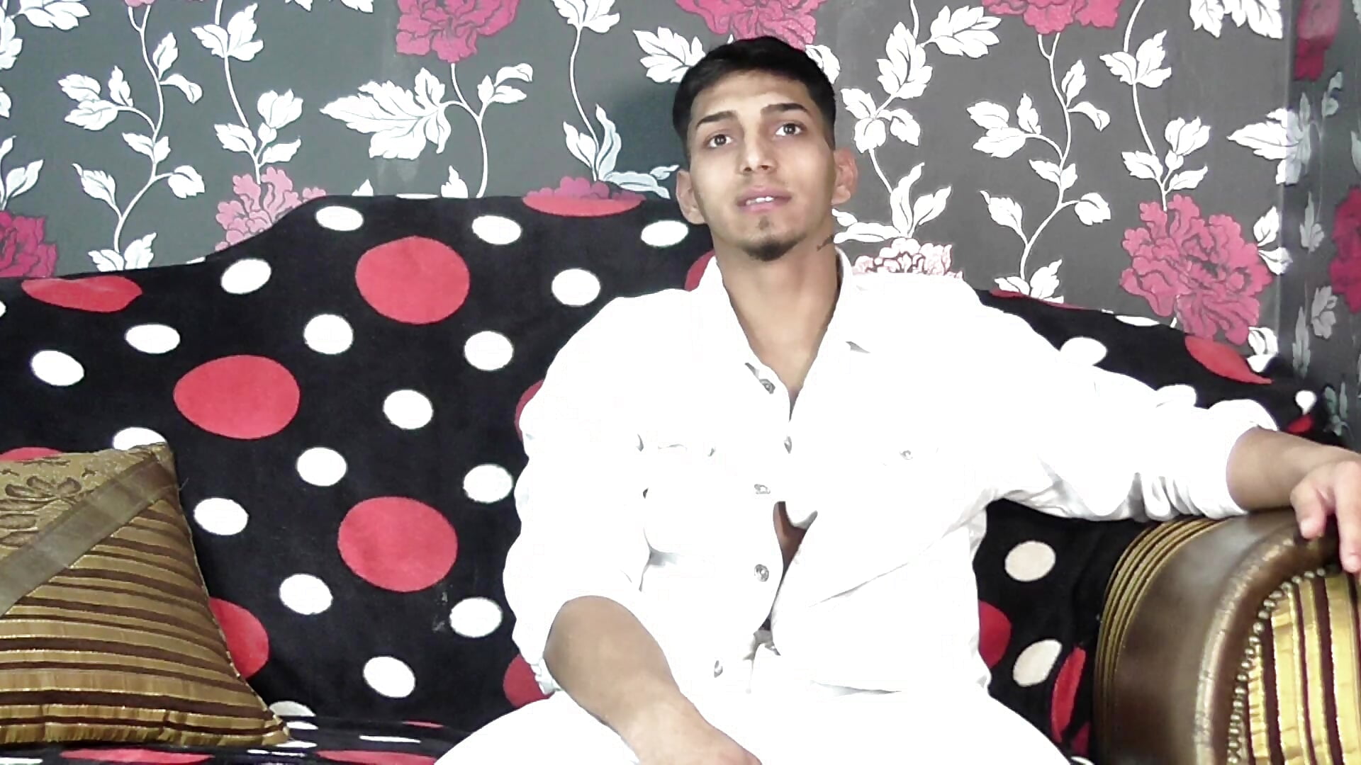 me - βίντεο μοντέλου ZenMarko