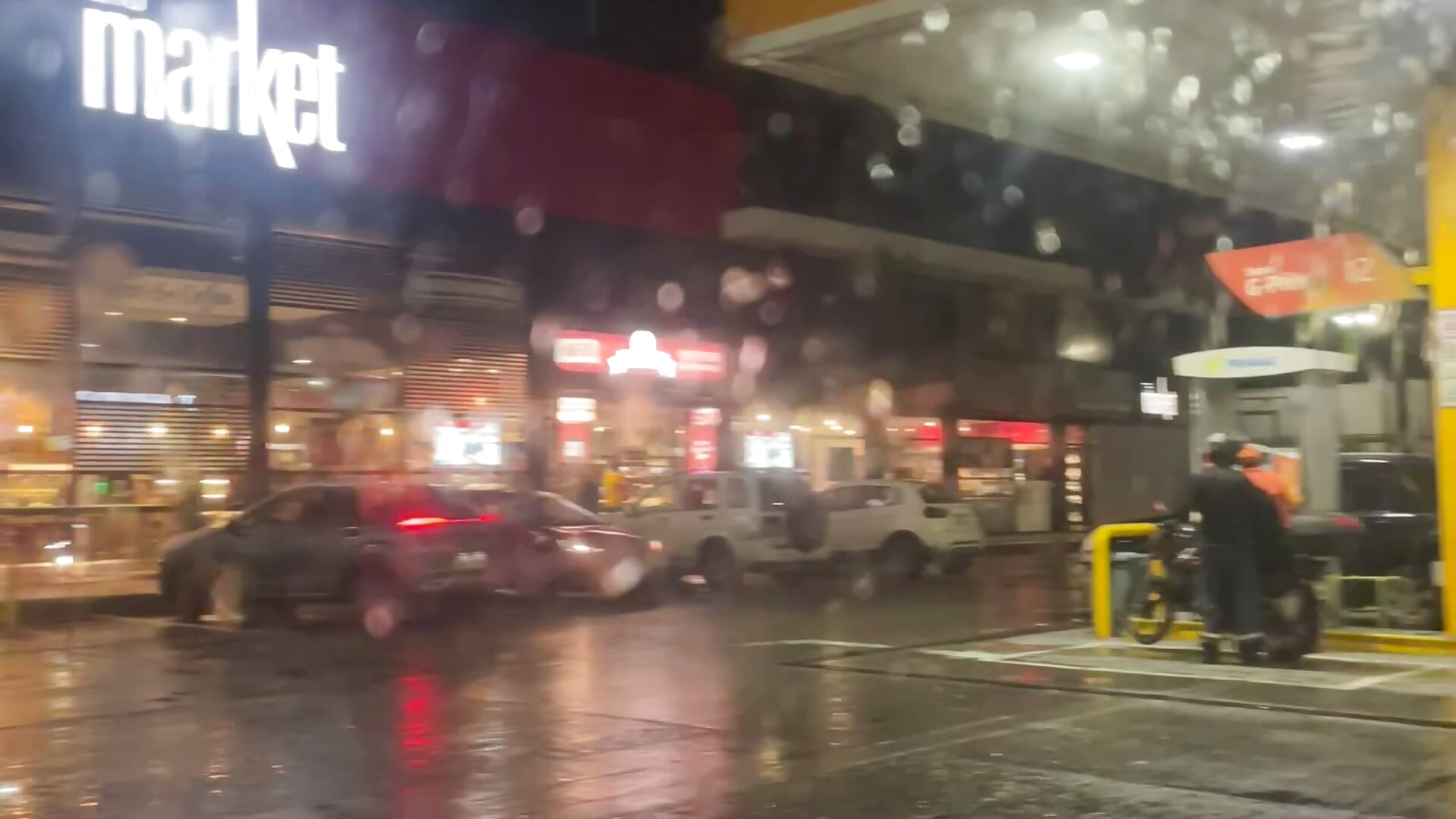 IMG_0498 - video van SlushyAcrylic cam-model