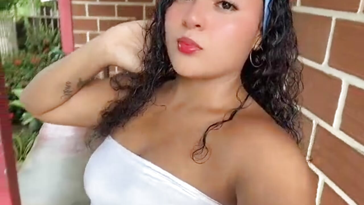 Hi - vídeo de la modelo de cam layla__smith