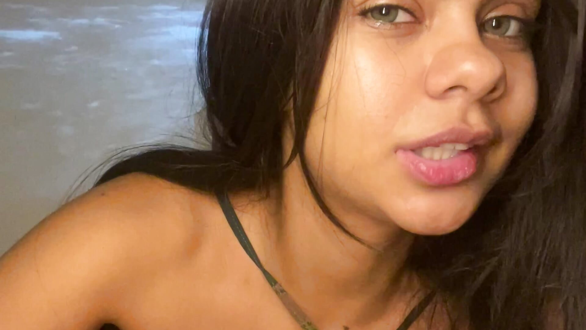 IMG_9889 - video van sarmidai cam-model