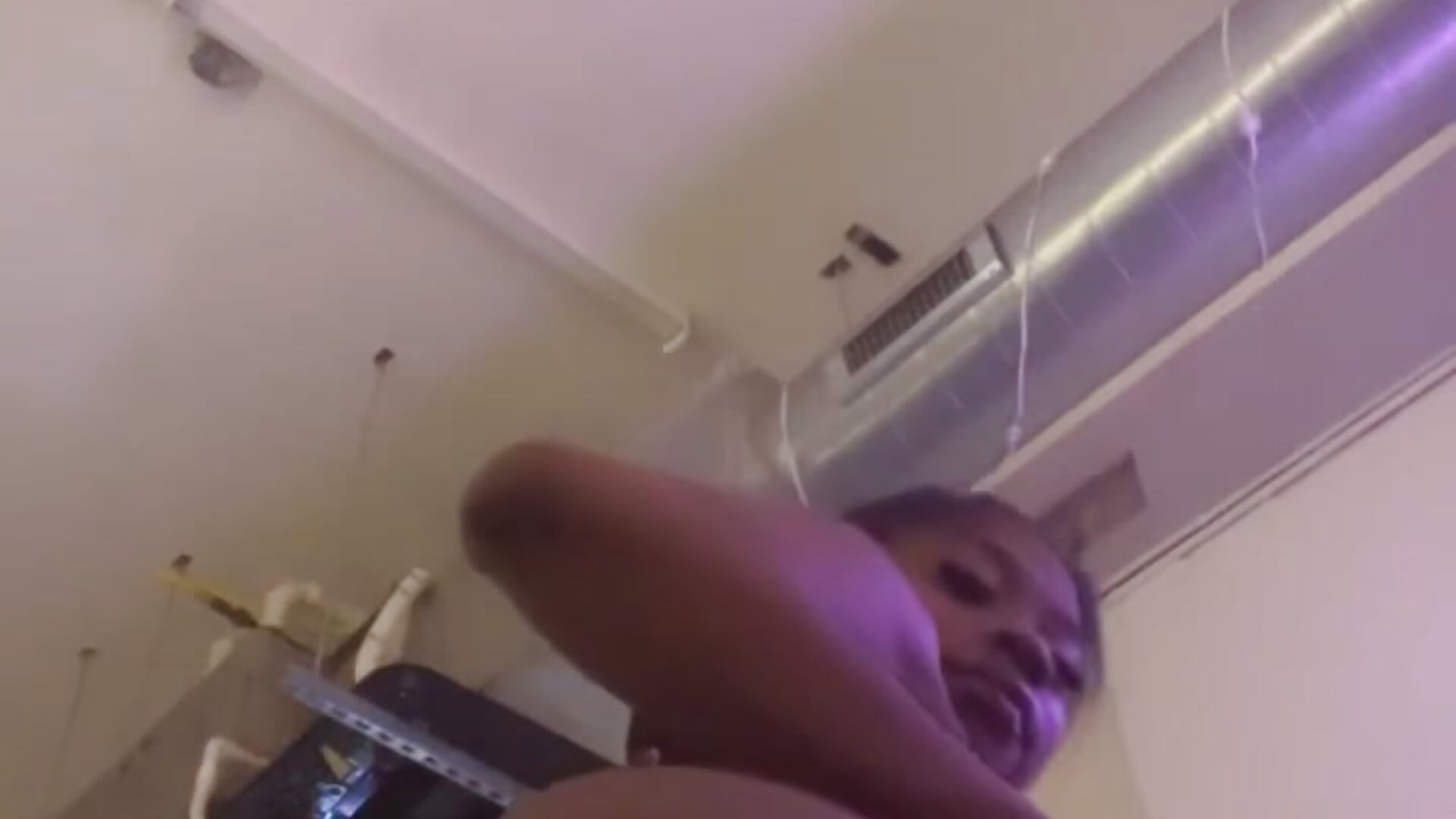 chocolate bunzz 🤤 - Video von essencecora Cam-Model