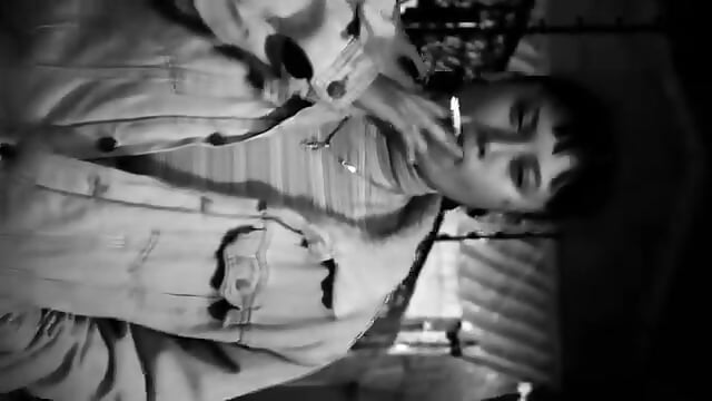 🍁 - відео від вебкаммоделі brunne_eva