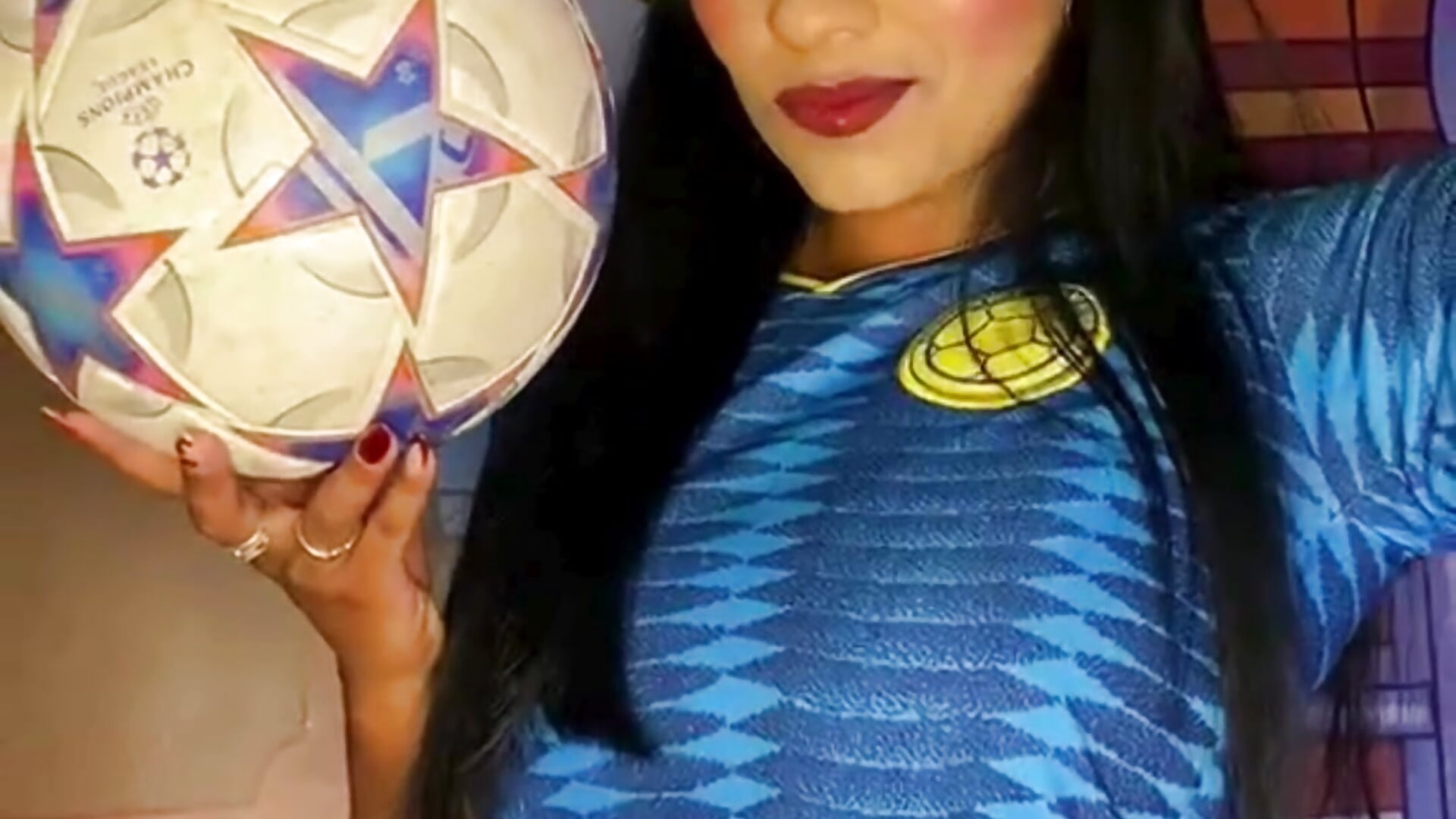 Colombia ready for the World Cup ⚽－カメラキャストのMeganlove__の動画