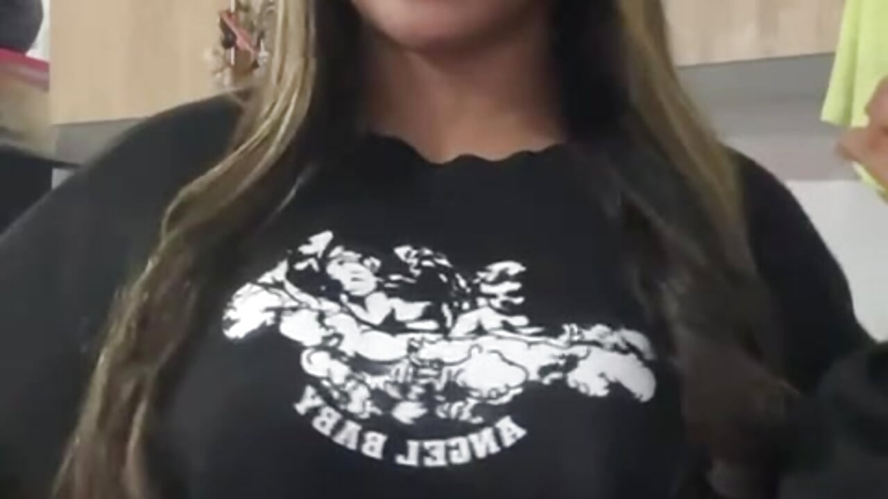 hi - відео від вебкаммоделі sharon_levi