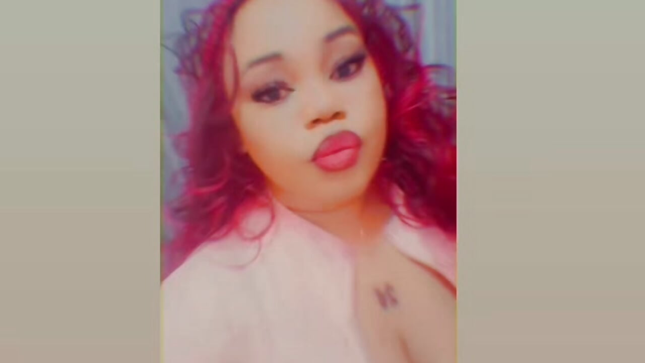 profile-intro-video-1783979079 - video MissBOOBSDIVA21 kameramallilta