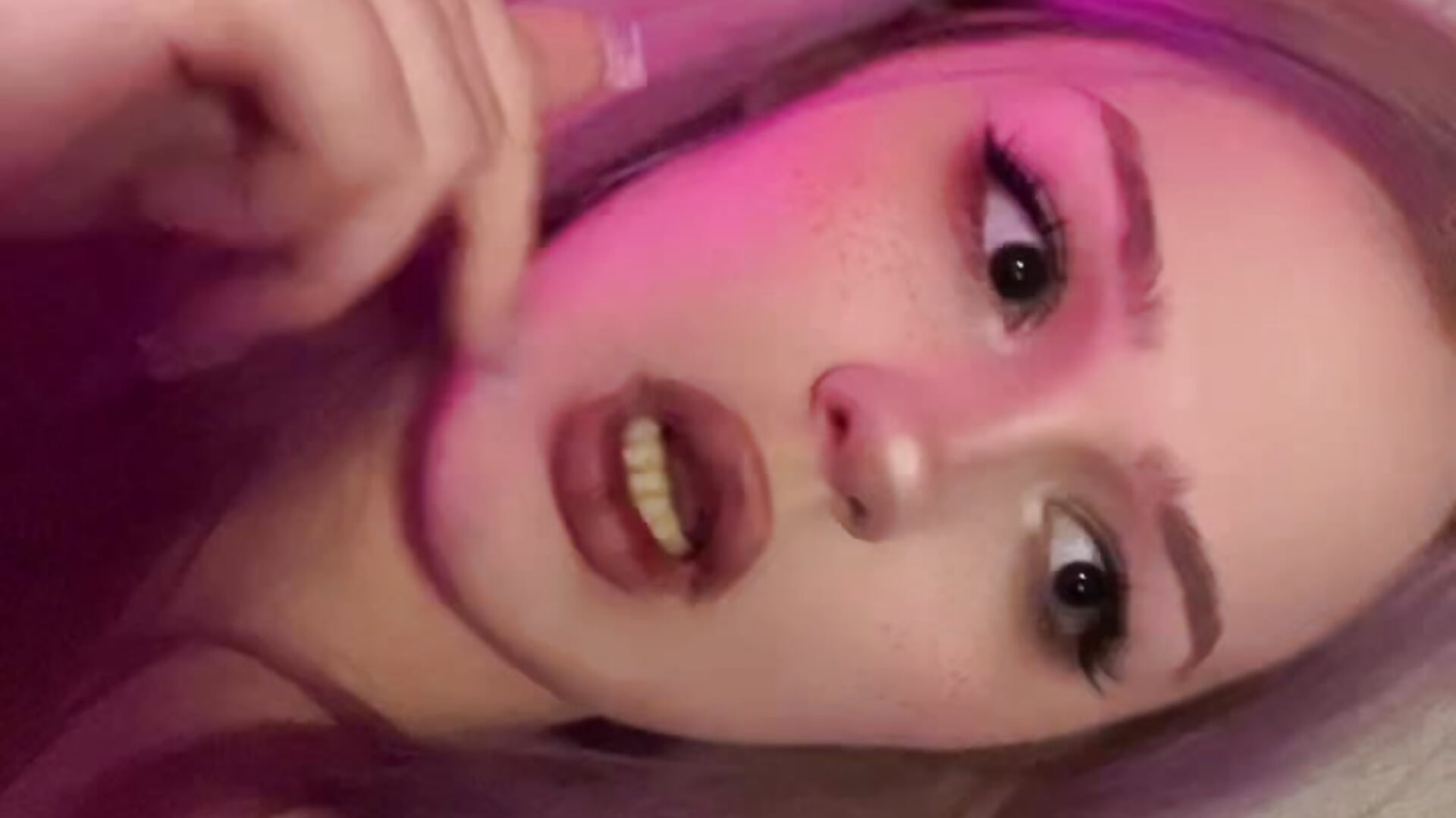 f32c448cc691422f96189108fc1e77b1 - vidéo du modèle de showcams keeeessyyy