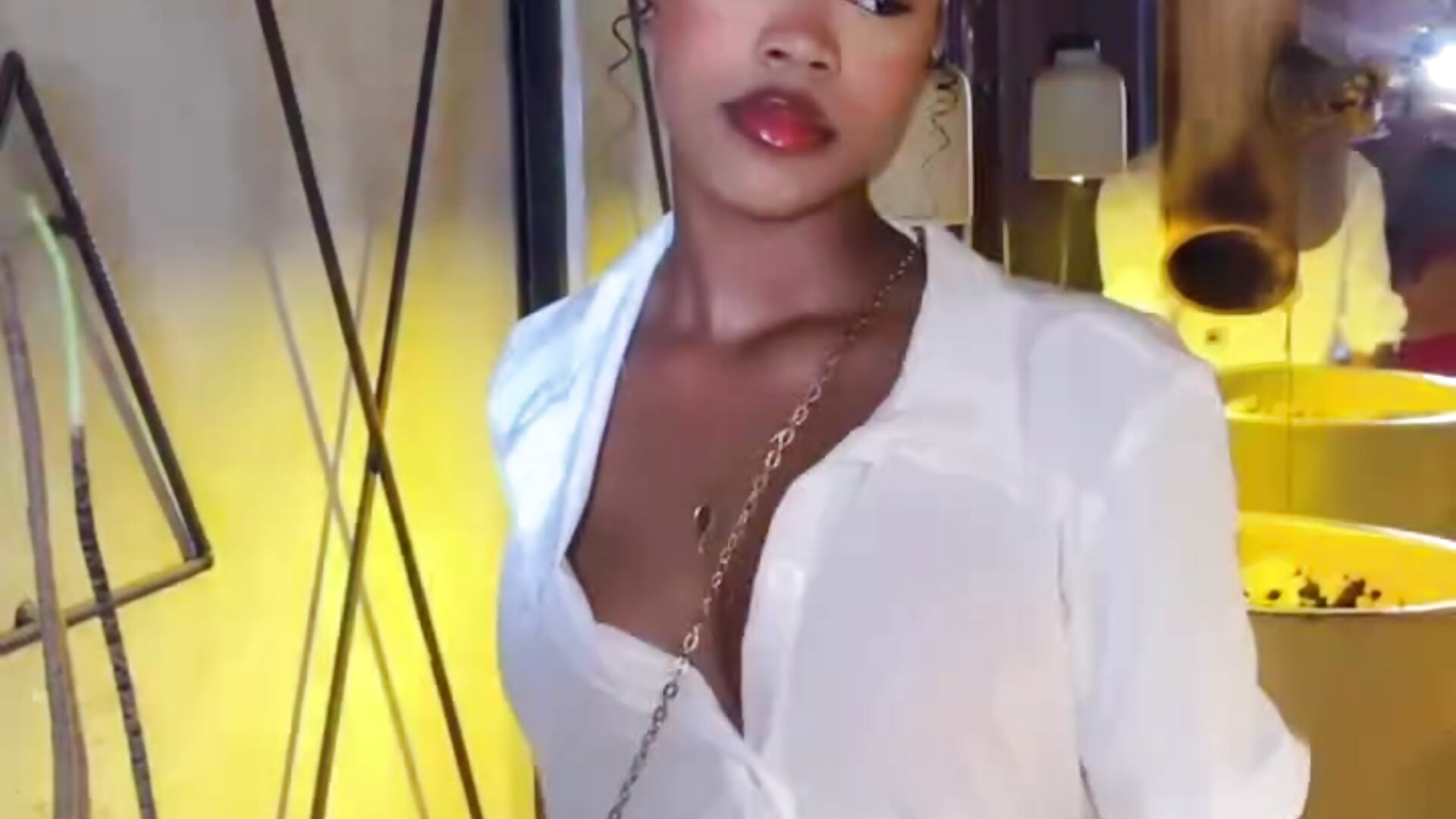 noche y dia - KarmenConde adlı kamera modelinin videosu