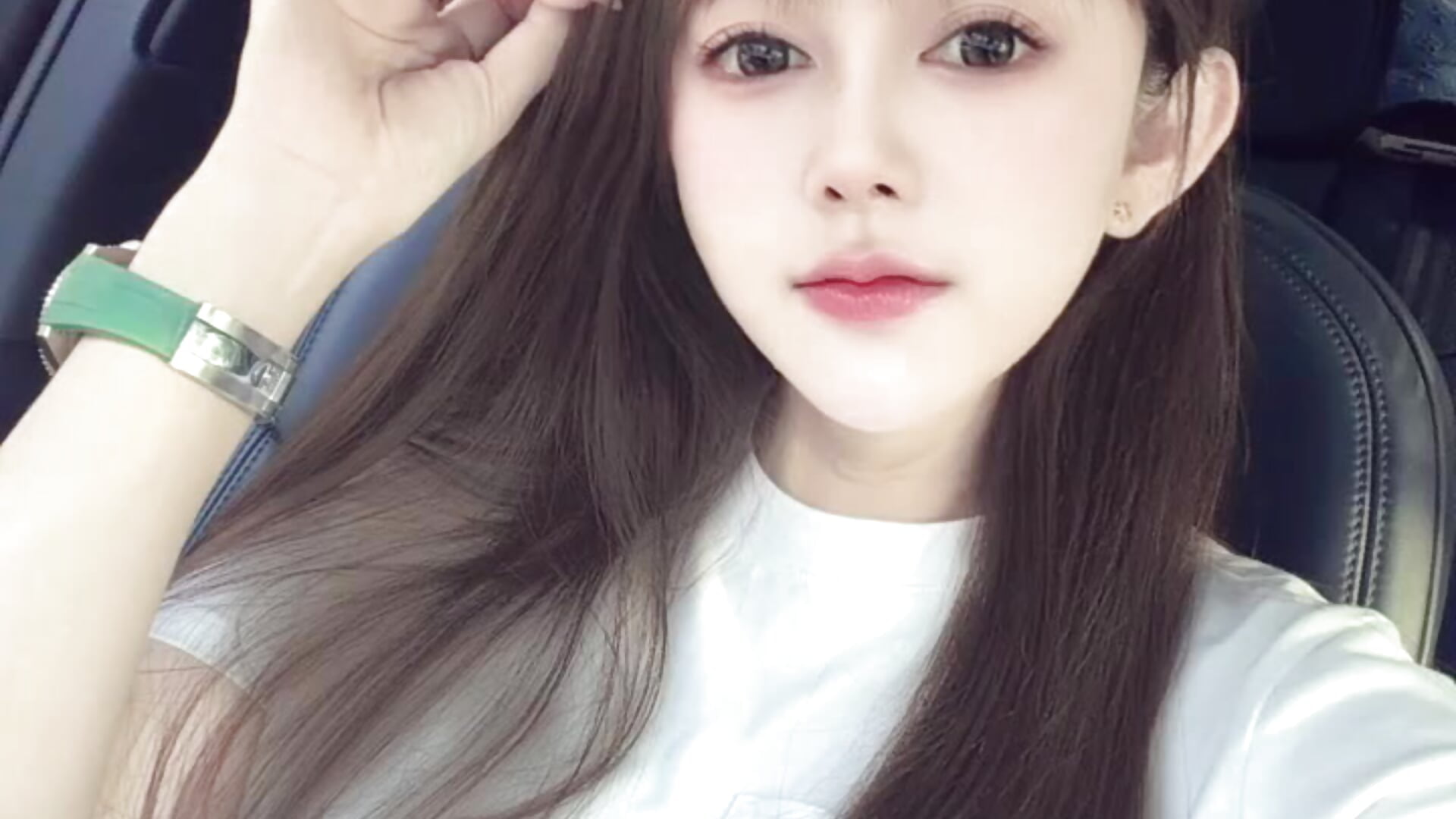 a11452804989b3f1a591024f3304e4b9 - Abb-wen主播的视频