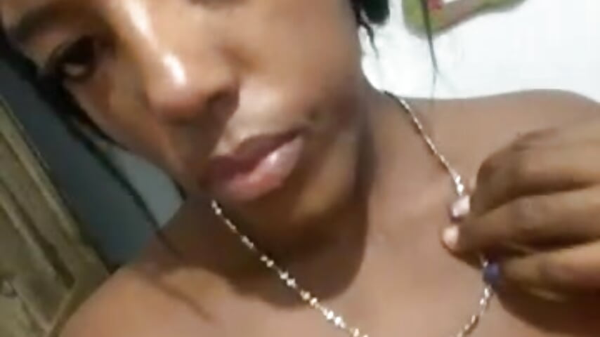 79515669930__6AE64859-9A9F-42CD-BFA7-6848675D96C4 – video od webkamerové modelky Brenda_hot27