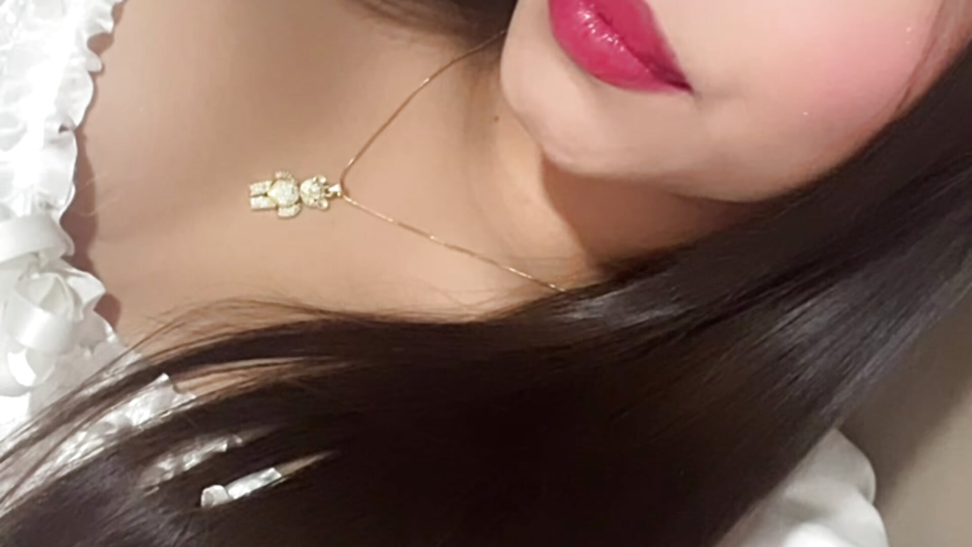 MUAAA🥰🩷. - vídeo de Roxan_Luxe modelo de câmara