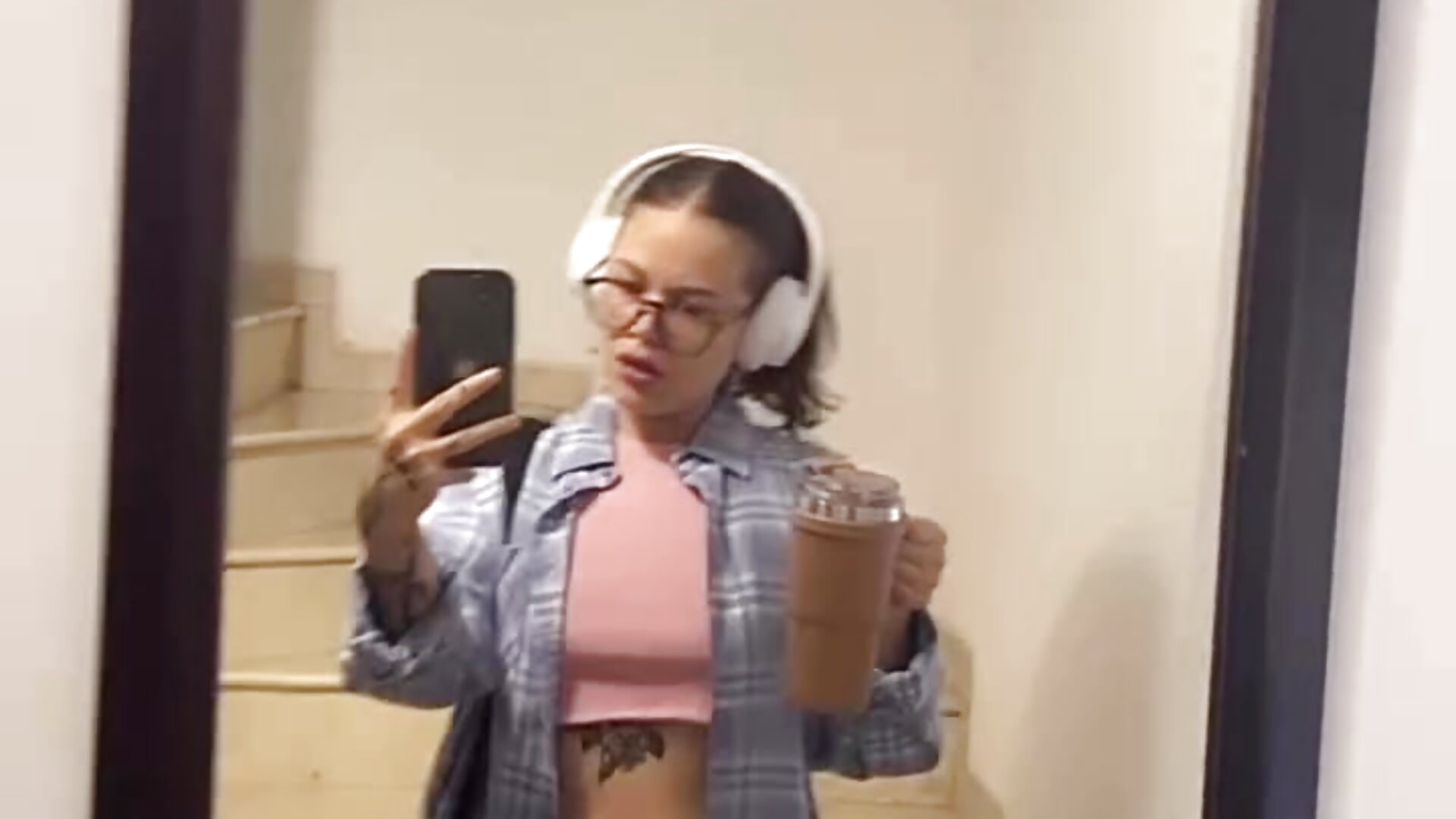 ;) - Tallulah_Kinky adlı kamera modelinin videosu