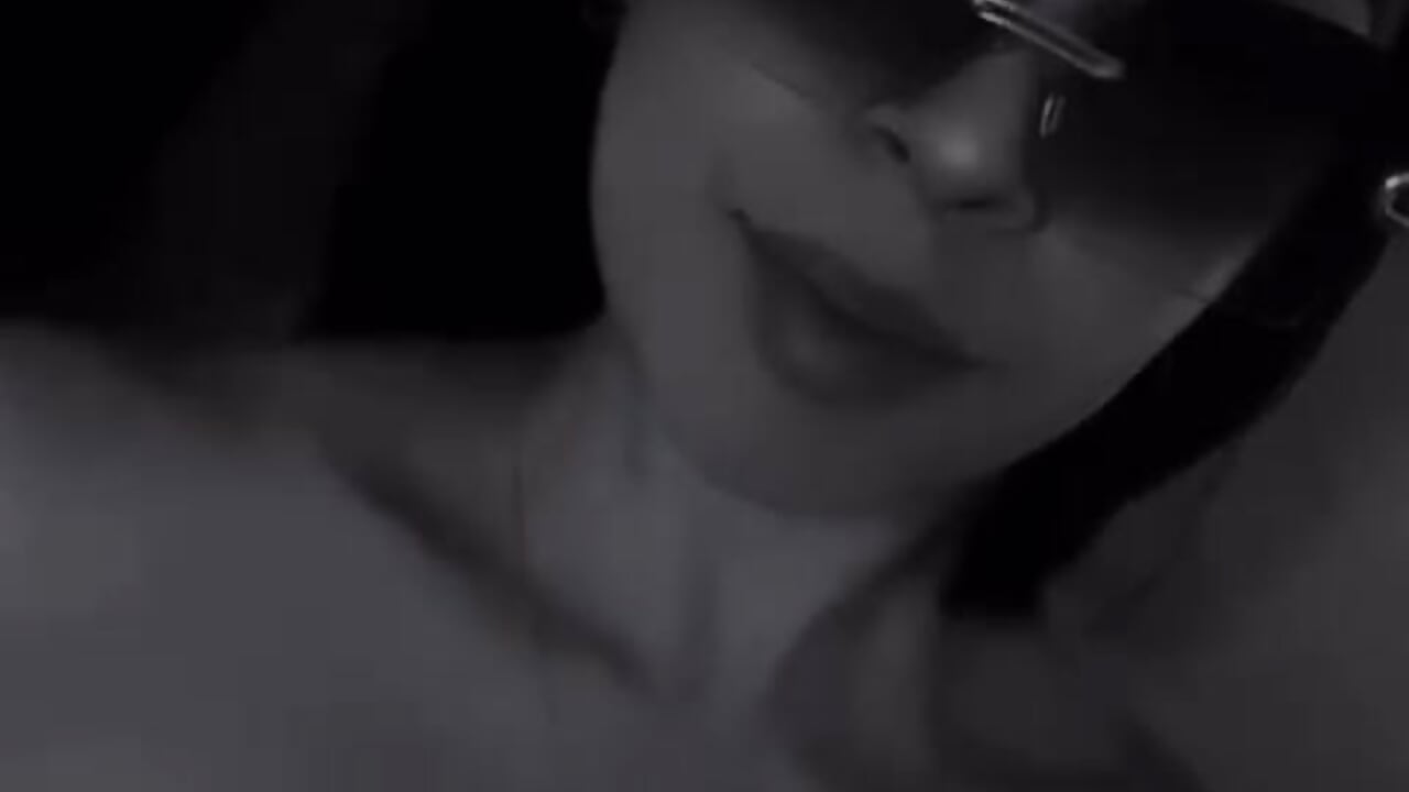 hi guys, welcome - video LaurendPink kameramallilta